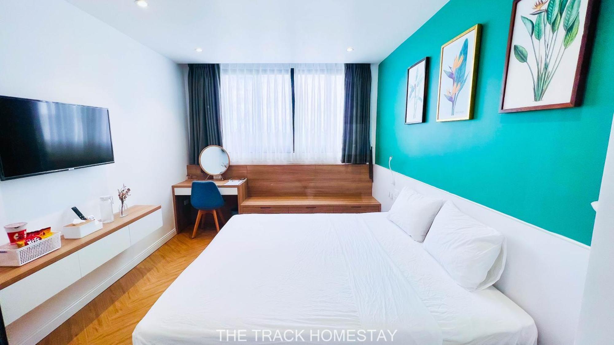 The Track Homestay - Near Bai Dai Beach Cam Lam Extérieur photo