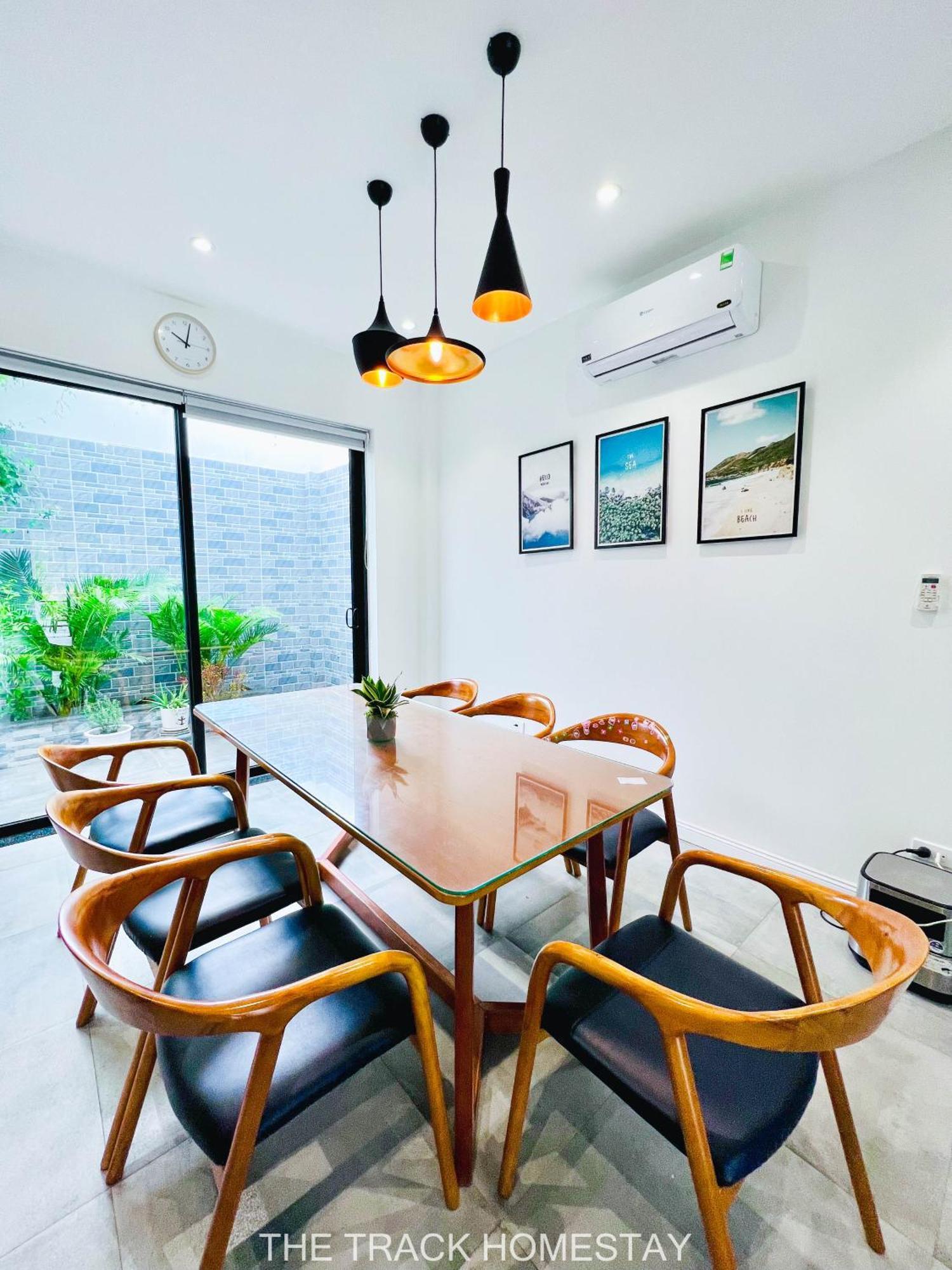 The Track Homestay - Near Bai Dai Beach Cam Lam Extérieur photo