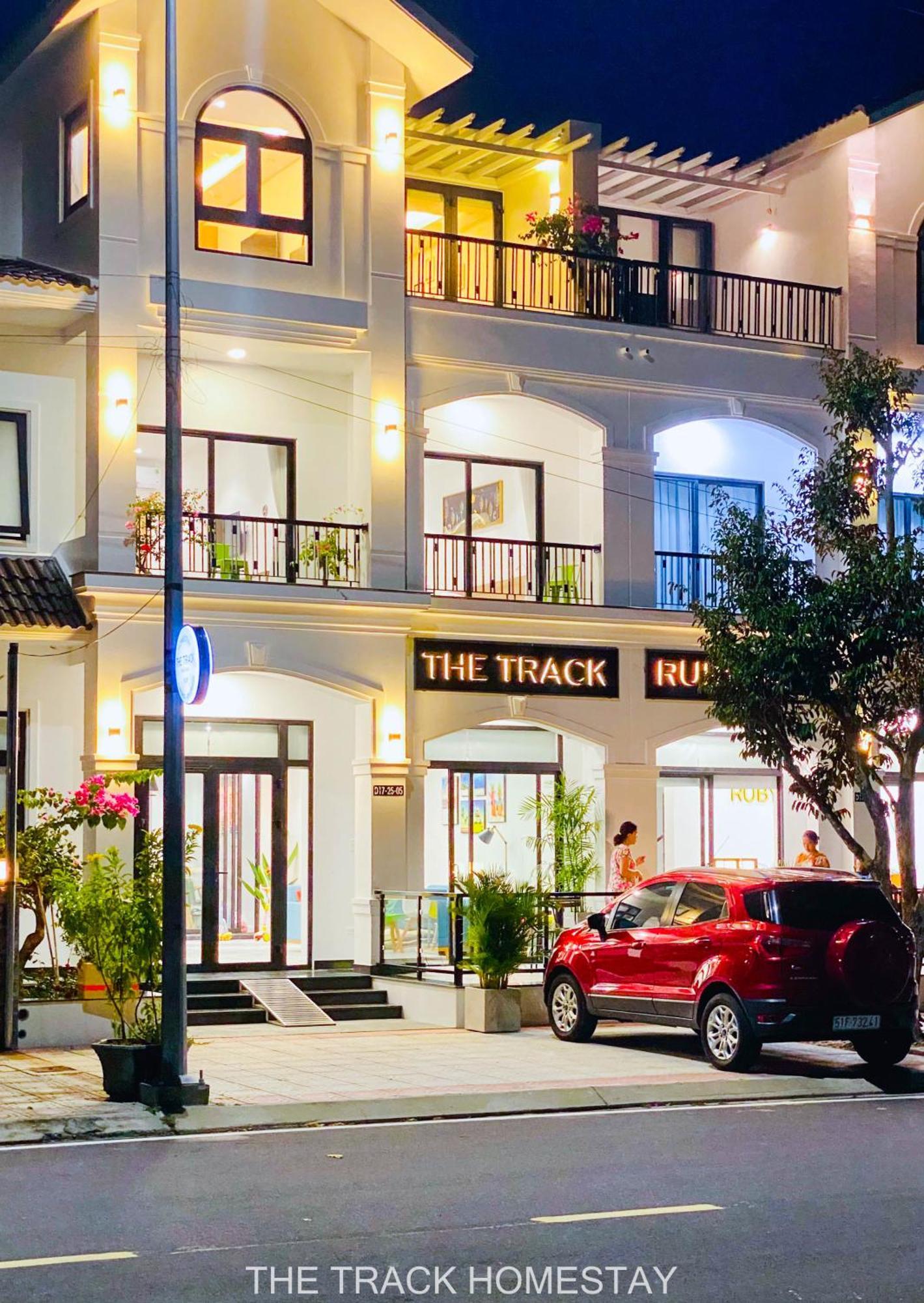 The Track Homestay - Near Bai Dai Beach Cam Lam Extérieur photo